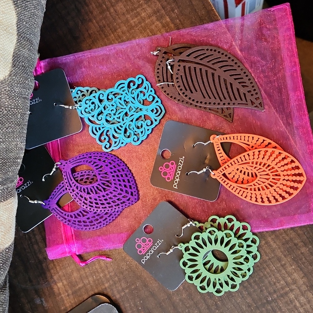 NWT - Paparazzi Earrings 5 pairs!